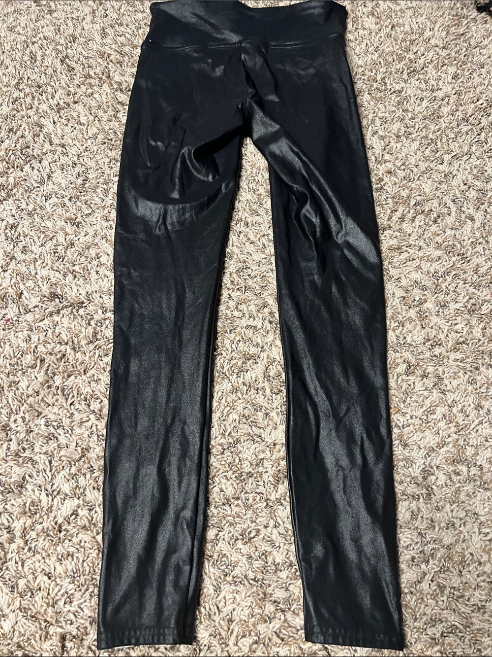 SPANX Faux Leather Legging with side strip - Picture 5 of 5